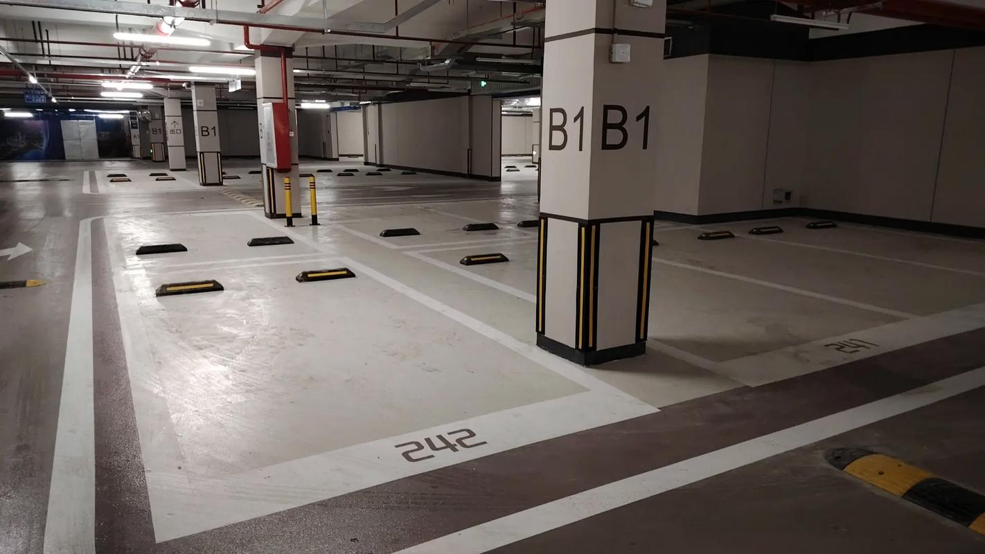 捷路安交通 诚信经营服务至上，河源华丰国贸停车场工程圆满完工